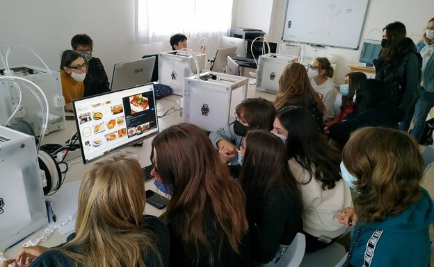 Alumnos y profesores del María Moliner investigan en Italia técnicas de aprendizaje