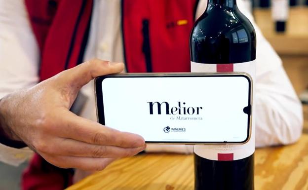 Etiqueta inteligente para un tinto tempranillo de Ribera