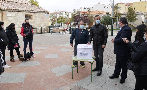 El sorteo de la campaña 'Comprar el Carbajosa tiene premio' ya tiene ganadores