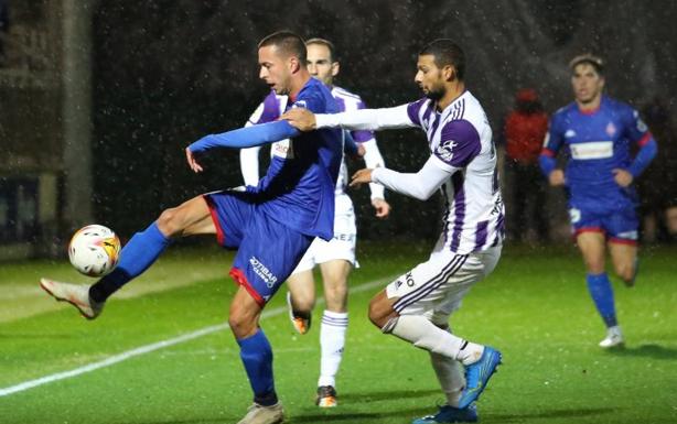 Joaquín se queda sin respuesta para explicar el mal partido del Real Valladolid en Amorebieta