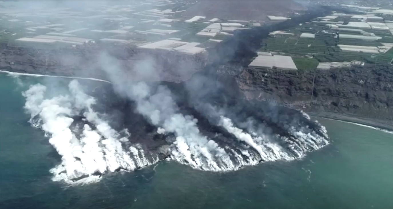 La erupción obligará a cambiar las cartas marinas de La Palma