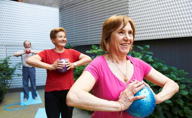 La Fundación «la Caixa» impulsa tres proyectos para la atención al envejecimiento, la discapacidad y la enfermedad en Salamanca