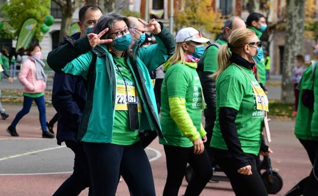 Todas las galerías de imágenes de la Marcha contra el Cáncer de Valladolid