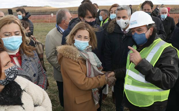 Usuarios de AVE-Palencia reclaman a la ministra de Transportes recuperar frecuencias y tarifas más competitivas