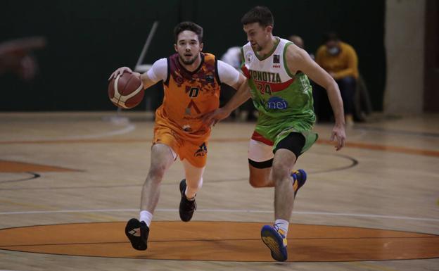 El Aquimisa Carbajosa viaja en busca de buenas sensaciones a Navarra