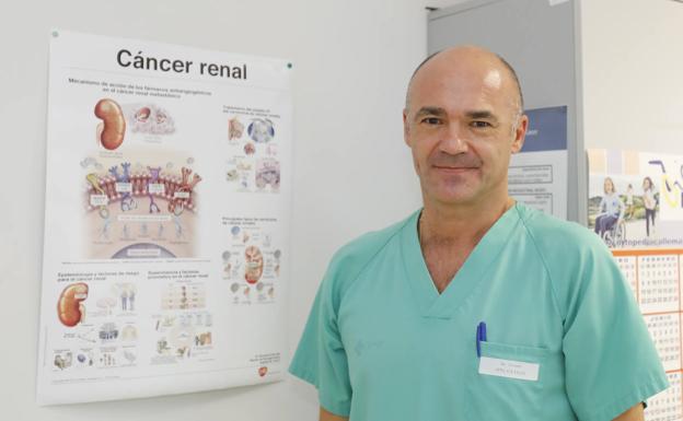 «Todos los tumores van reduciendo la mortalidad, menos el de pulmón en mujeres»