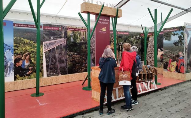 La Ruta del Vino de la Sierra de Francia presenta en INTUR sus Experiencias Enoturísticas Sostenibles