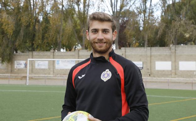 Abel Pascual, capitán del Palencia Cristo: «Espero vivir este año lo mismo que el Becerril en la Copa»