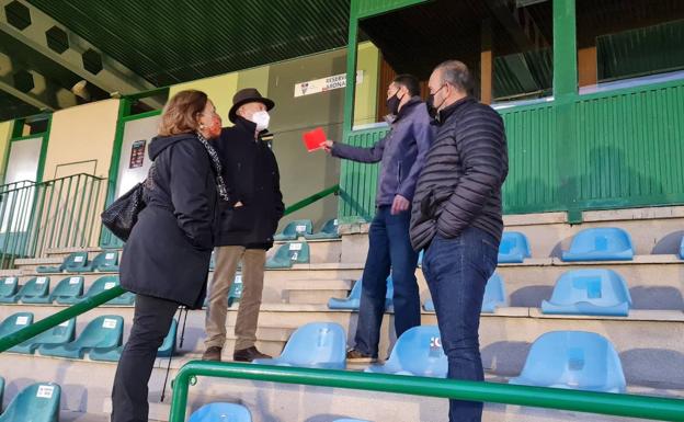 La Federación pide a La Albuera más luz y una sala de prensa