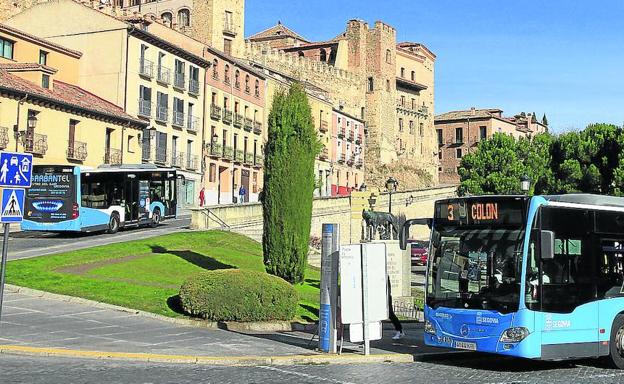 Segovia iniciará en 2022 la transición hacia la flota eléctrica en su servicio de transporte