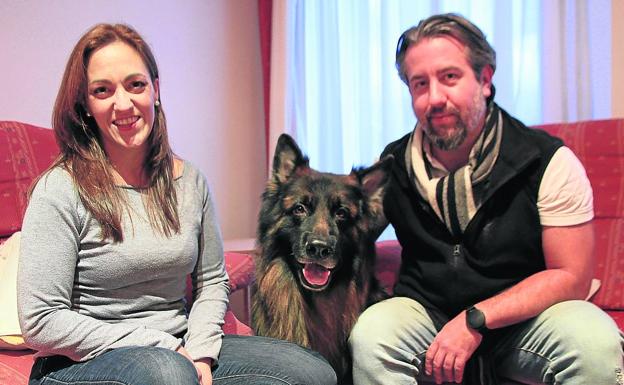 «Nadie quería alquilarnos un piso porque tenemos perro»