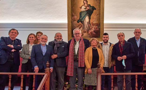 La Academia de Gastronomía de León premia a la cocinera Maruja Botas, la reina del cocido maragato