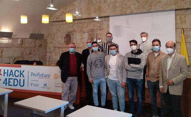 Un proyecto contra el analfabetismo y otro para el aprendizaje de estudiantes con discapacidad auditiva, entre los premiados en #hack4e