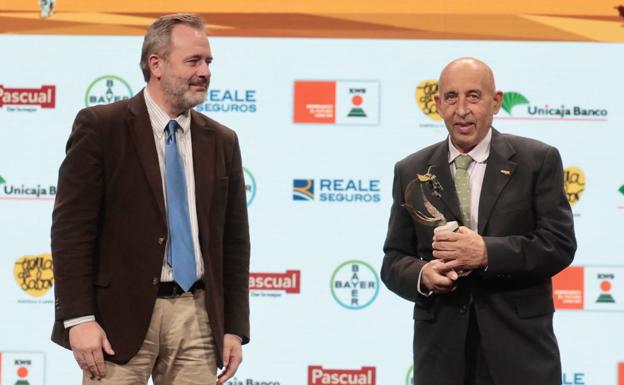 Aurelio Pérez, punto y seguido al luchador salmantino