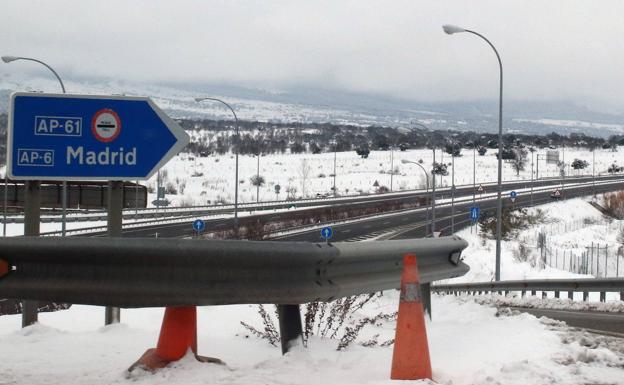La mejoría en la A-1 permite a 230 camiones abandonar las zonas de embolsamiento