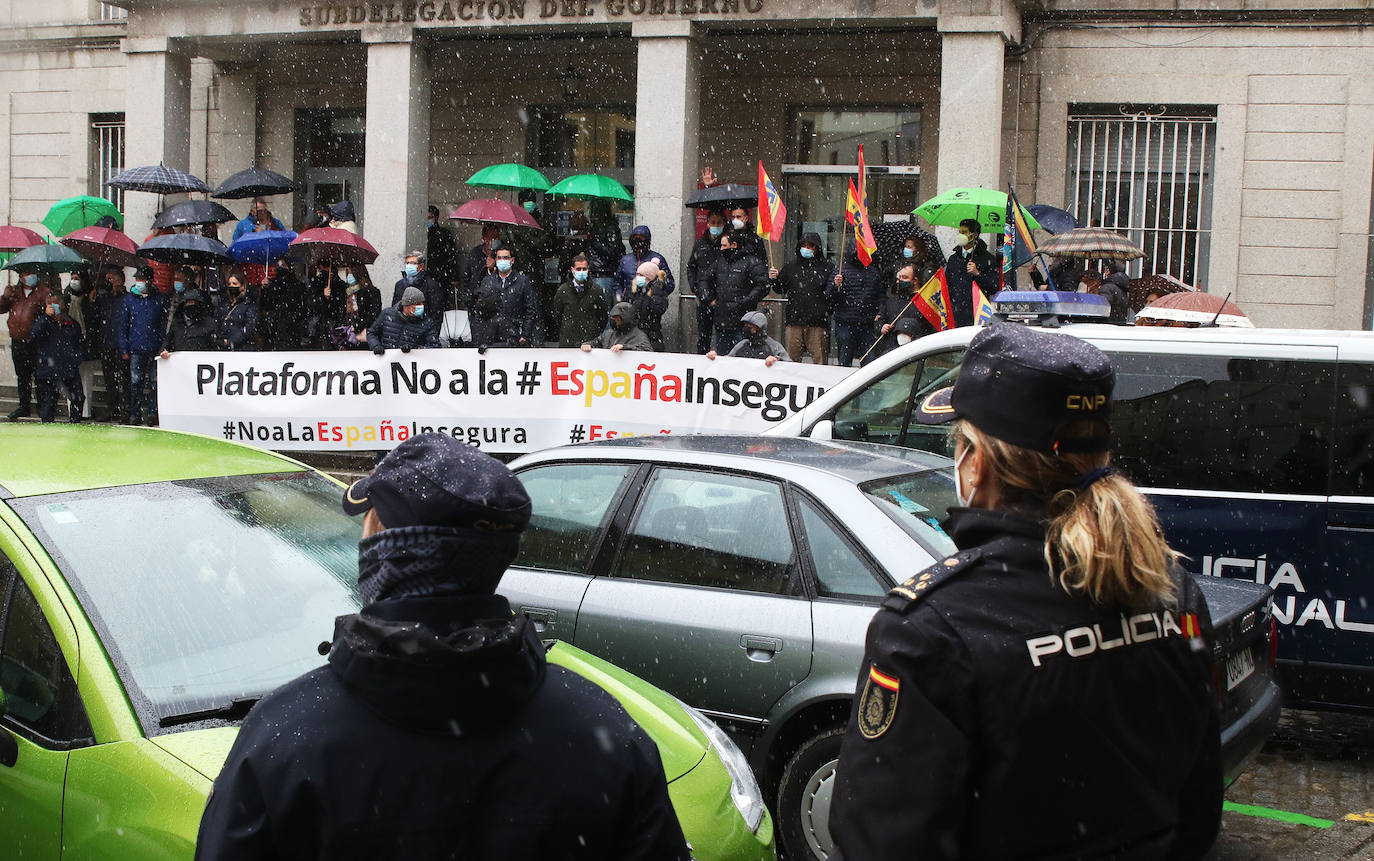 Decenas de personas protestan en Segovia contra la reforma de la ley mordaza