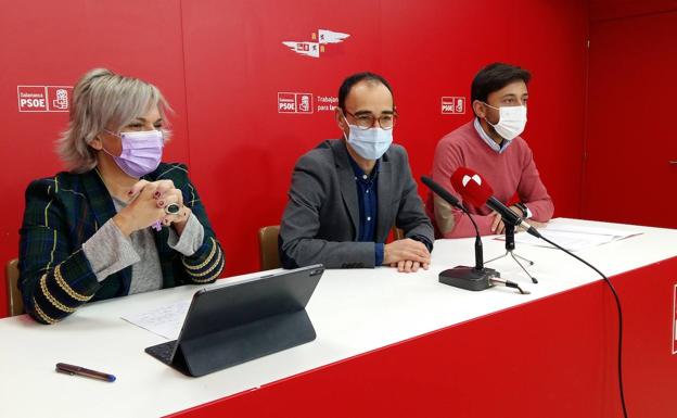 Los diputados del PSOE aseguran que «el no del PP a los Presupuestos es un no a los salmantinos»