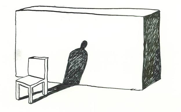 Un cura y los árboles navideños