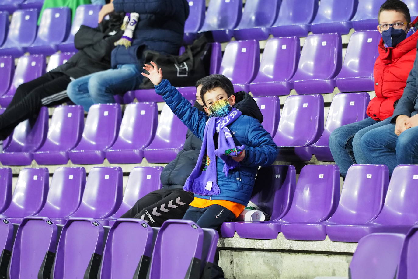 Búscate en la grada de Zorrilla (2/3)