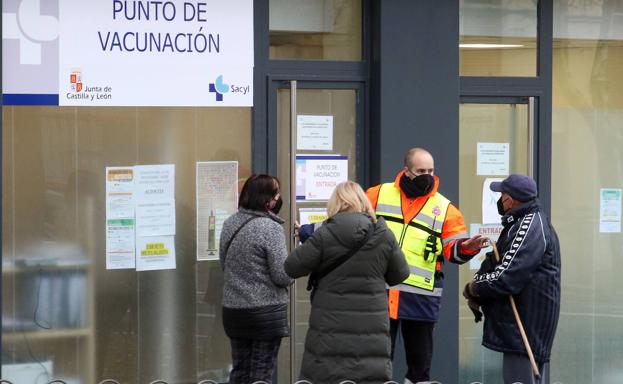 Segovia encara la sexta ola con el récord de dosis anticovid recibidas desde que empezó la vacunación