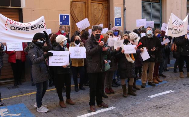 Trabajadores de la Residencia Asistida repiten protesta para reclamar más plantilla