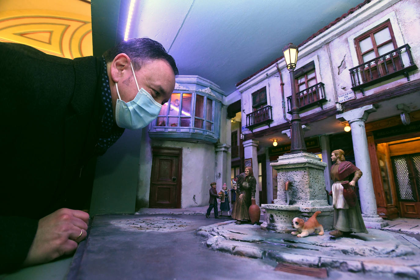 Las tiendas vallisoletanas se asoman al belén