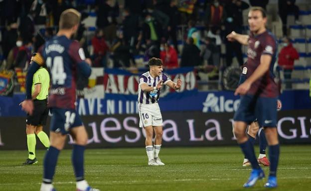 Los vídeos del Huesca-Real Valladolid