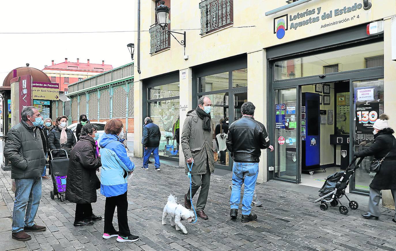 Las ventas para el Gordo se adelantan en Palencia y recuperan la ilusión hasta cifras de 2019