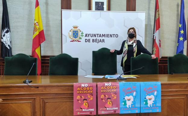 El Ayuntamiento de Béjar impulsa campañas de concienciación entre los alumnos con material práctico e ilustrativo