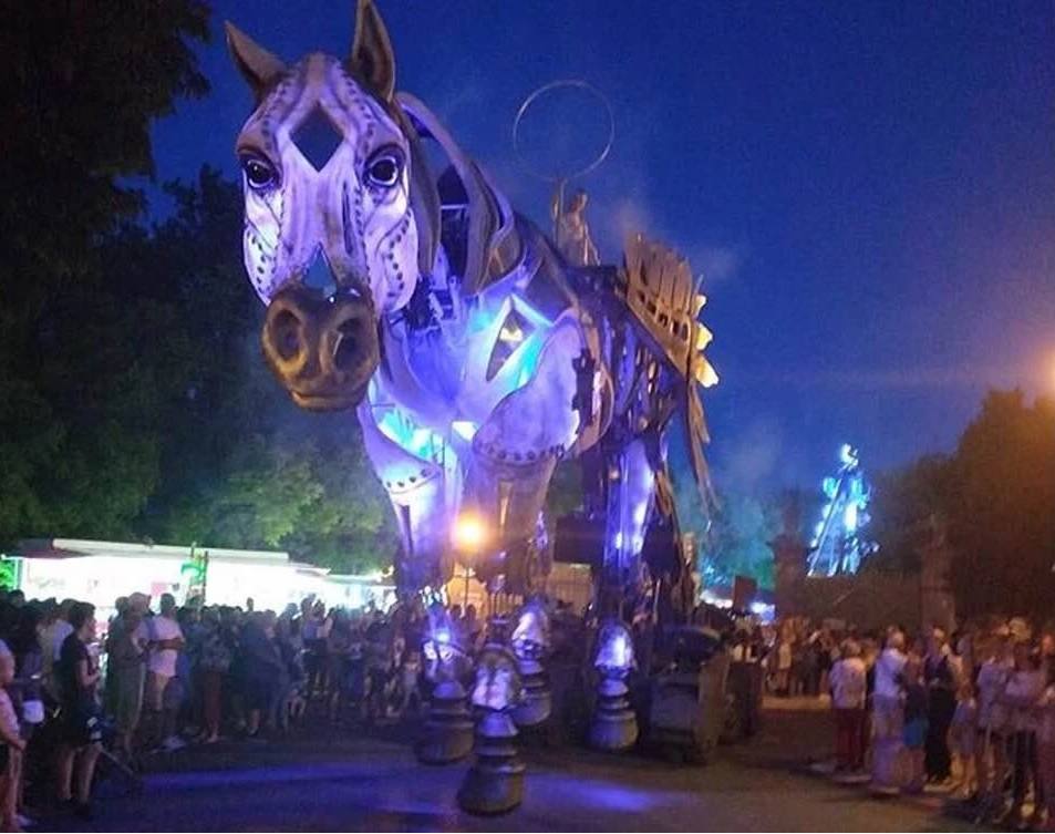 El caballo alado Pegaso protagonizará la Cabalgata de Reyes de Segovia