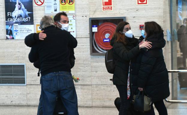 Los pasajeros del vuelo a Turquía: «Nos hemos llevado un buen susto»