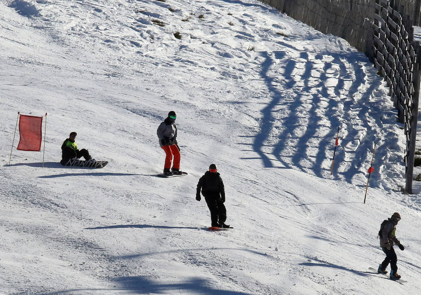 Navacerrada vuelve a posponer su apertura por las malas condiciones meteorológicas