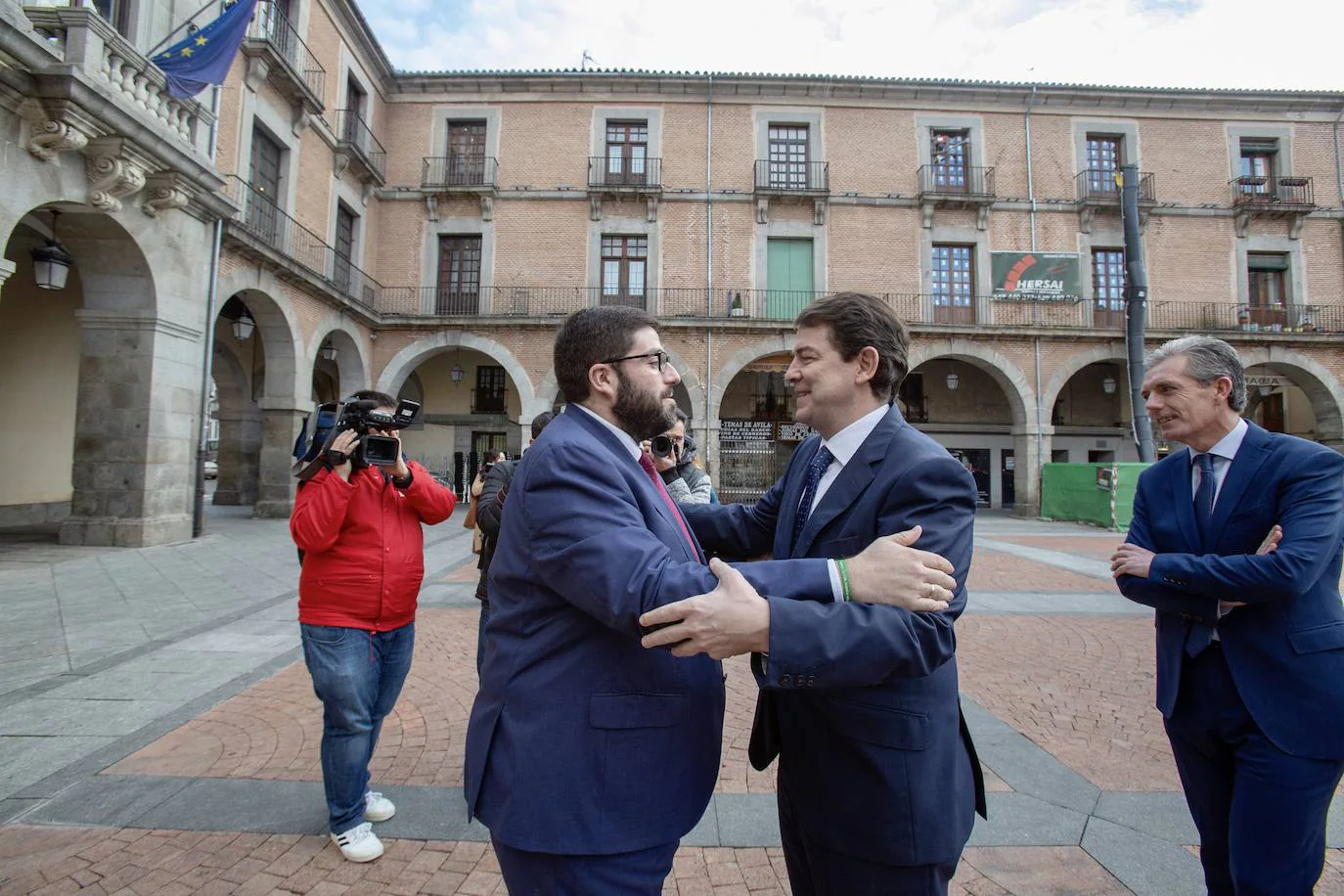 El desencuentro presupuestario entre PP y Por Ávila alienta la opción del adelanto electoral