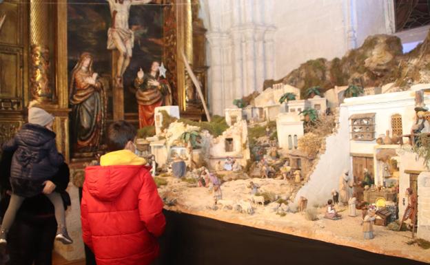 La ruta de belenes de Cuéllar registra más de 2.500 visitas en su primera semana abierta al público