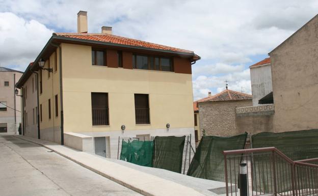 Más de 80 personas se interesan en adquirir una vivienda en el edificio de Niñas Huérfanas