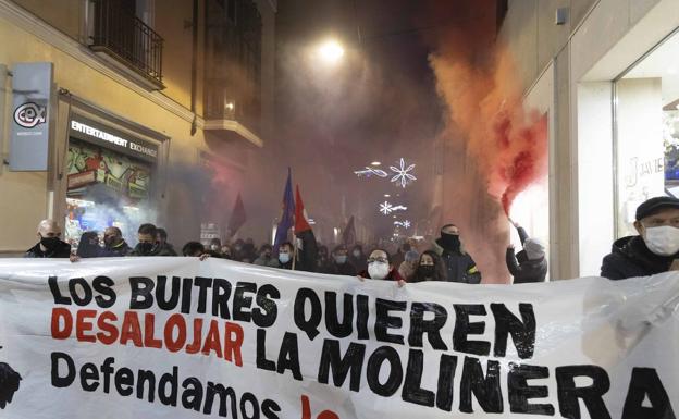 Okupas y buitres por definición