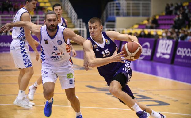 El UEMC Pucela Basket comunica el positivo del letón Geks antes de jugar con el Juaristi