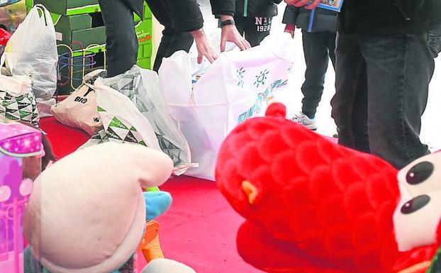 Ayuda a los más pequeños a dibujar una sonrisa en Navidad con el IX Juguete Solidario