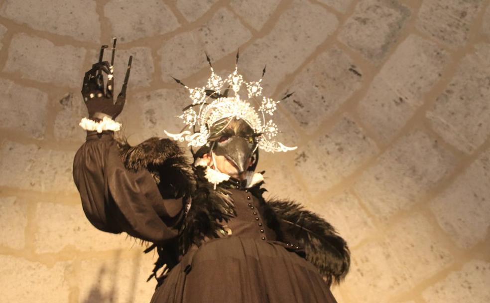 Los 'Cuervos' y el tercer Duque de Alburquerque toman el castillo de Cuéllar