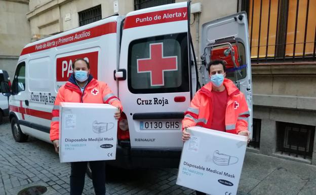 Salamanca recibe 182.500 mascarillas del Gobierno de España para su distribución entre los colectivos más vulnerables de la provincia