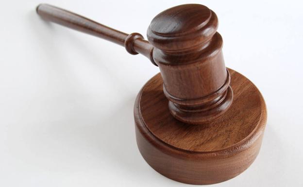 Les piden 16 años de cárcel en Palencia por romper los dientes a otro joven con un palo