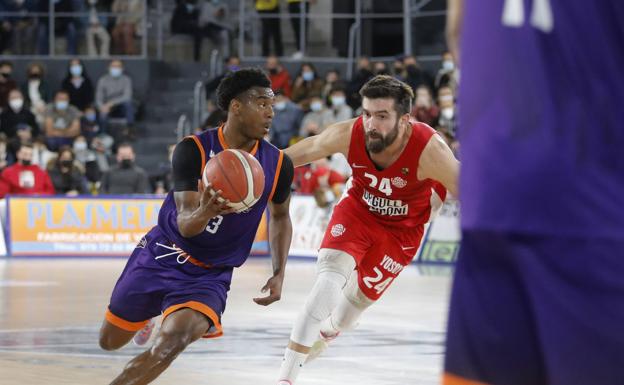 El Palencia Baloncesto vuelve a los entrenamientos al haber ya solo un positivo de covid en la plantilla
