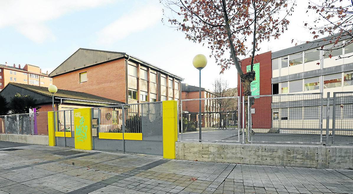 El ahorro de luz y calefacción motiva una importante obra en el IES Victorio Macho de Palencia