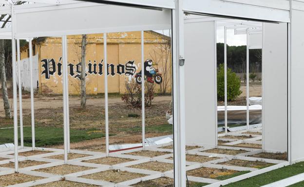 Pingüinos inicia el montaje de su carpa y mantiene la previsión de asistencia