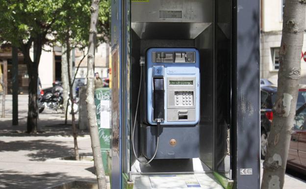 Salamanca conserva aún 93 cabinas telefónicas