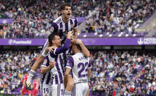 El Real Valladolid empieza el año sumando de tres en tres pero falto de instinto