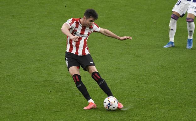 Real Valladolid y Athletic hacen oficial la cesión de Jon Morcillo