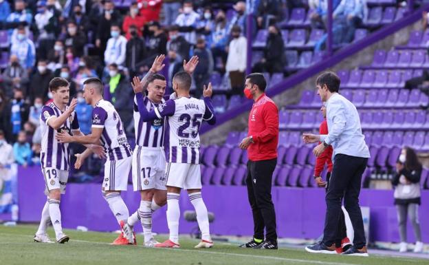 Anuar, en la rampa de salida del Real Valladolid