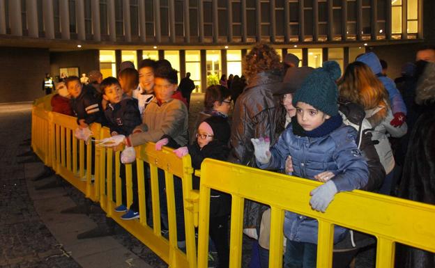La Cabalgata de Santa Marta suprime la parada de Sus Majestades en la plaza de España para evitar aglomeraciones