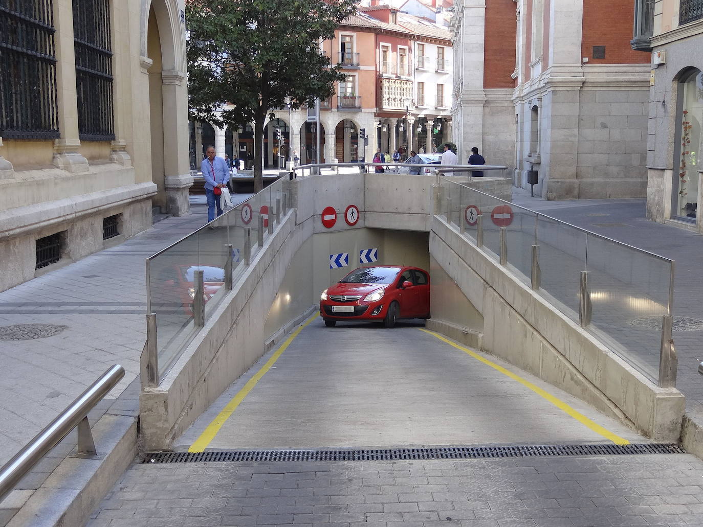 Auvasa gestiona ya el aparcamiento de la Plaza Mayor de Valladolid